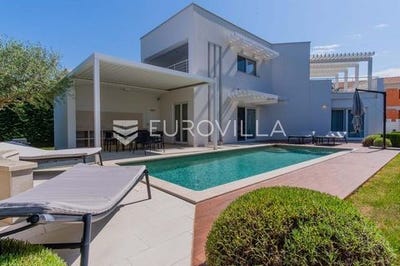 /international/hr/vrsar-istria-county-310100176123/?lang=en