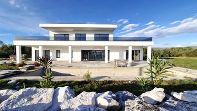 /international/hr/marcana-istria-county-310097873472/