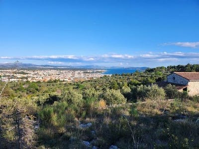 /international/hr/vodice-sibenska-ulica-120097553352/