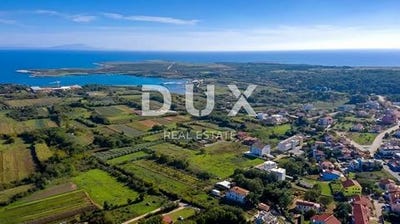 /international/hr/liznjan-istria-county-120095077991/
