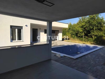 /international/hr/istarska-zupanija-istria-county-310108159191/