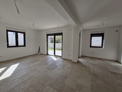 /international/hr/uz-stari-put-11a-20210-zvekovica-croatia-zvekovica-dubrovnik-neretva-county-310108130170/