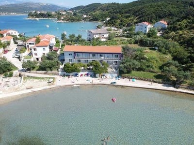 /international/hr/karlobag-lika-senj-county-310101379338/?lang=zh-cn