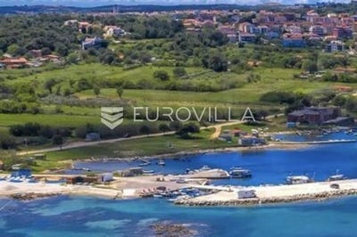/international/hr/pula-istria-county-310106191719/