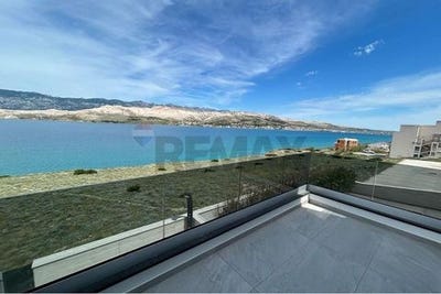/international/hr/pag-lika-senj-county-310108290089/