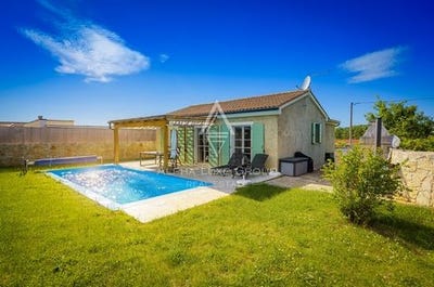 /international/hr/rovinj-istria-county-310107977031/
