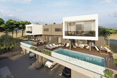 /international/hr/trogir-split-dalmatia-county-310107219144/