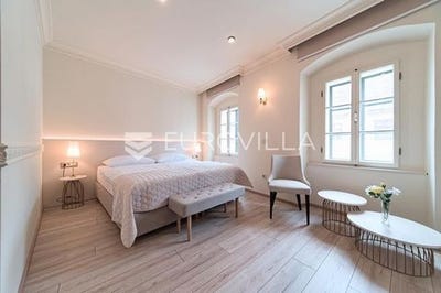 /international/hr/osijek-osijek-baranja-county-310108487997/