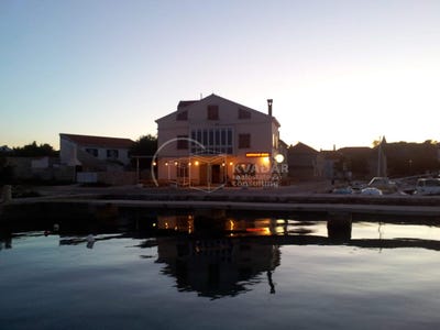 /international/hr/zadar-okolica-zadar-county-310104446245/