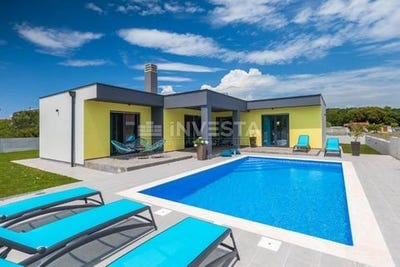 /international/hr/pula-istria-county-310108136561/