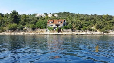 /international/hr/veliki-drvenik-drvenik-veliki-split-dalmatia-county-310098115555/