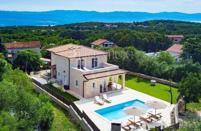 /international/hr/dobrinj-primorje-gorski-kotar-county-310099343647/
