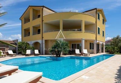 /international/hr/istarska-zupanija-istria-county-310103744711/
