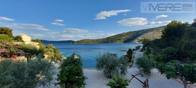 /international/hr/vinisce-vinisce-split-dalmatia-county-310108001630/