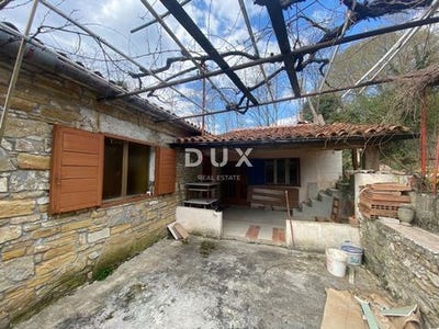 /international/hr/pican-istria-county-310108162096/