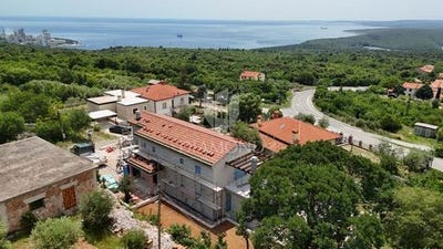 /international/hr/labin-istria-county-310108328124/