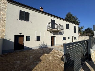 /international/hr/funtana-istria-county-310105371732/