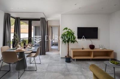 /international/hr/vis-split-dalmatia-county-310106690065/