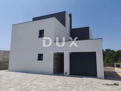/international/hr/vrsi-split-dalmatia-county-120097562379/