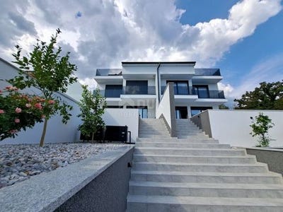 /international/hr/lovran-primorje-gorski-kotar-county-120094147613/