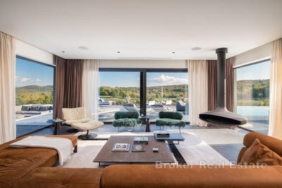 /international/hr/pazin-istria-county-310107219242/