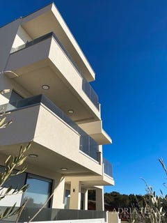 /international/hr/pag-lika-senj-county-310104803989/