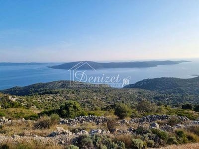 /international/hr/marina-split-dalmatia-county-310107011875/