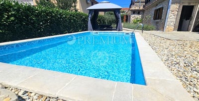 /international/hr/dobrinj-primorje-gorski-kotar-county-310099343683/