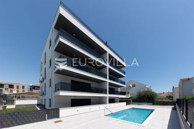 /international/hr/split-split-dalmatia-county-310102317113/