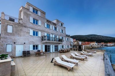 /international/hr/vis-split-dalmatia-county-120090897517/?lang=de