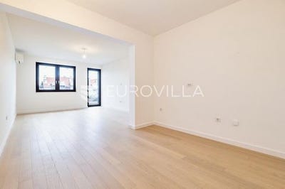 /international/hr/zagreb-zagreb-310108328015/