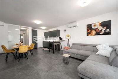 /international/hr/porec-istria-county-310105030210/