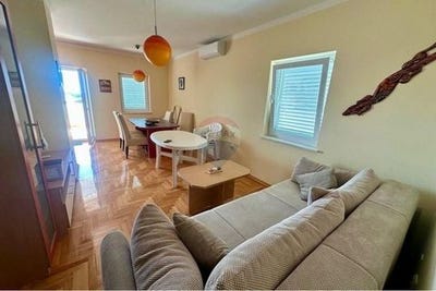 /international/hr/novalja-lika-senj-county-310107374605/