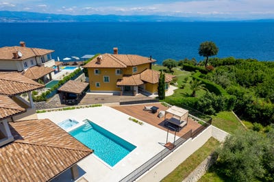 /international/hr/moscenicka-draga-primorje-gorski-kotar-county-310097953461/?lang=it