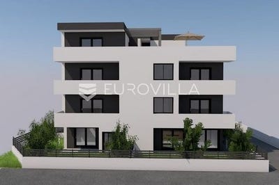 /international/hr/trogir-split-dalmatia-county-310103308248/