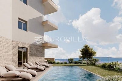 /international/hr/stari-grad-split-dalmatia-county-310100460807/