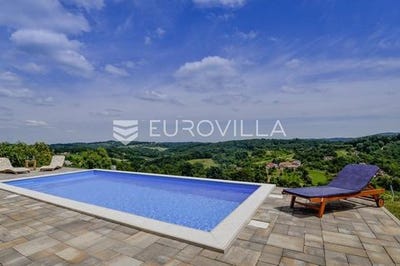/international/hr/varazdin-varazdin-county-310107791686/