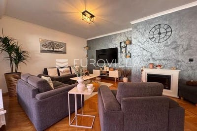 /international/hr/slavonski-brod-brod-posavina-county-310102438576/