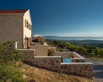 /international/hr/hvar-split-dalmatia-county-120090896414/
