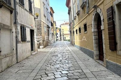 /international/hr/porec-istria-county-310107707419/