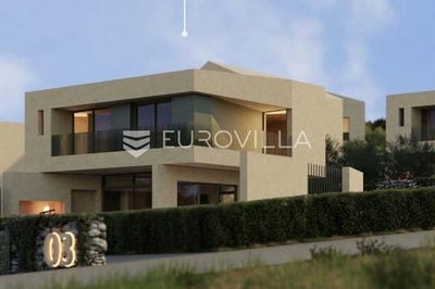 /international/hr/brac-split-dalmatia-county-310107147831/
