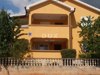 /international/hr/obrovac-zadar-county-310103061353/