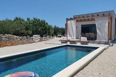 /international/hr/rogoznica-sibenska-ulica-310100462331/?lang=en