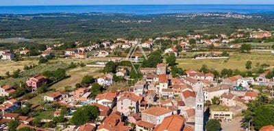 /international/hr/kastelir-labinci-istria-county-310100362955/