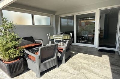 /international/hr/omis-split-dalmatia-county-310103730790/
