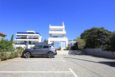 /international/hr/zadar-zadar-county-310108038082/