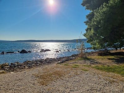 /international/hr/kastel-luksic-split-dalmatia-county-310104892713/