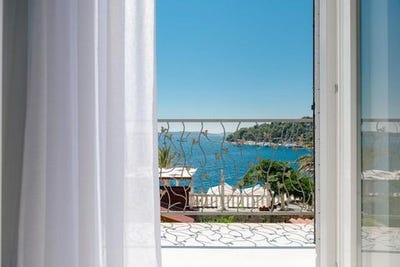 /international/hr/hvar-split-dalmatia-county-310109079674/