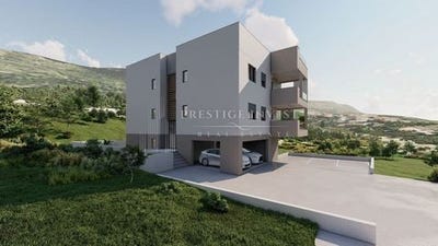 /international/hr/podstrana-split-dalmatia-county-310107916699/