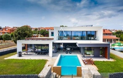 /international/hr/liznjan-istria-county-310100363244/